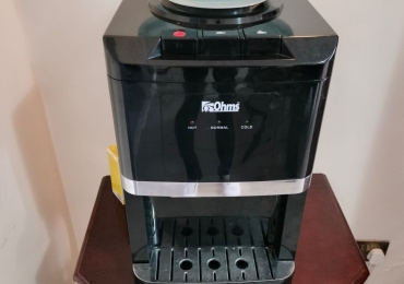 Ohms Desktop Water Dispenser