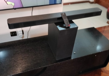 Barely-Used LG 3.1ch Soundbar System On Sale