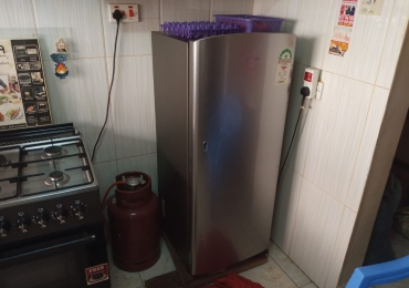 Slightly Used Samsung 223L Fridge On Quick Sale