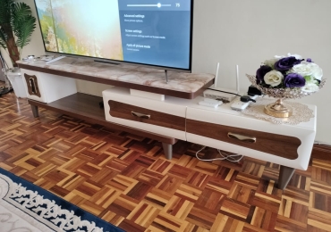 Beautiful Marble-Top Tv Stand